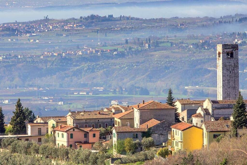 Giardino Del Borgo Appartamento Valpolicella Сант-Амброджо-ди-Вальполичелла Экстерьер фото